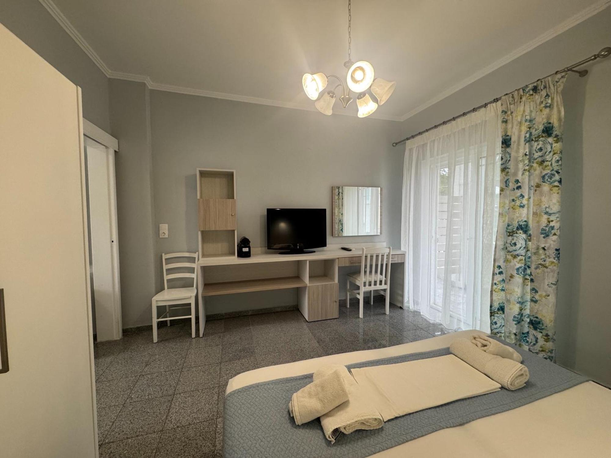 Diaporos Hotel วูร์วูรู ภายนอก รูปภาพ